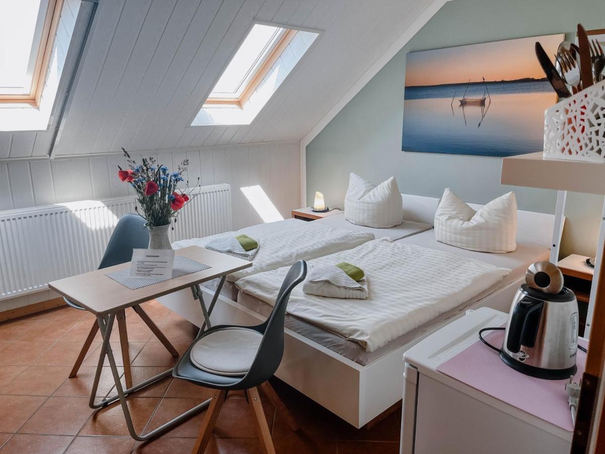 Ferienzimmer Dargen Экстерьер фото